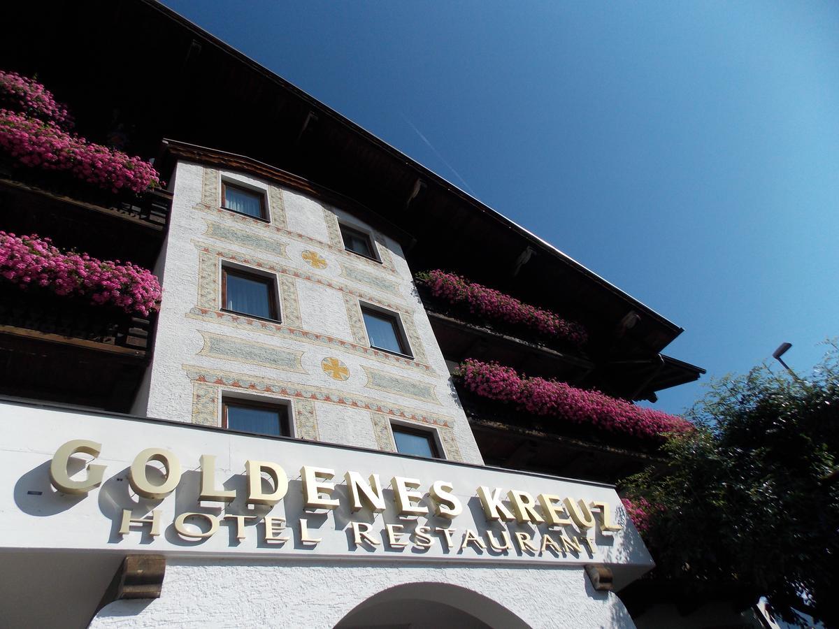 Hotel Goldenes Kreuz Tannheim Exteriör bild